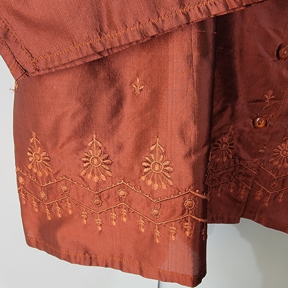 100% Silk Shirt - Picture 2 of 9